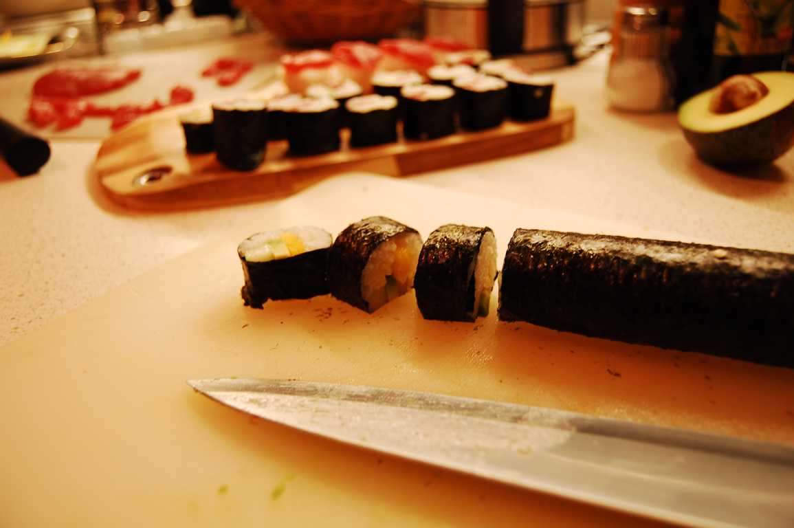 Verschenke einen geinsamen Sushi Abend und damit nicht nur leckeres Sushi sondern auch einen riesen Spaß