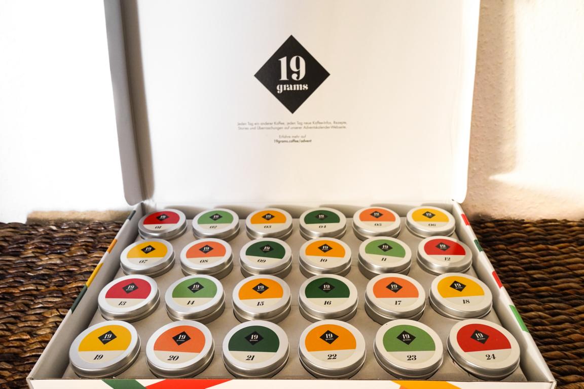 Der Kaffee Adventskalender bringt Überraschung zurück in die Erwachsene Weihnachtszeit